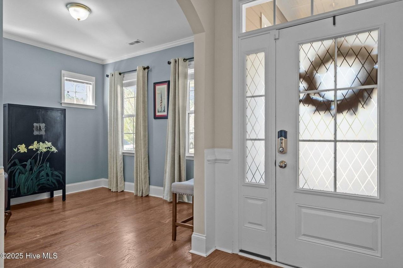 116 Old Club House Ln - Photo 5 of 36