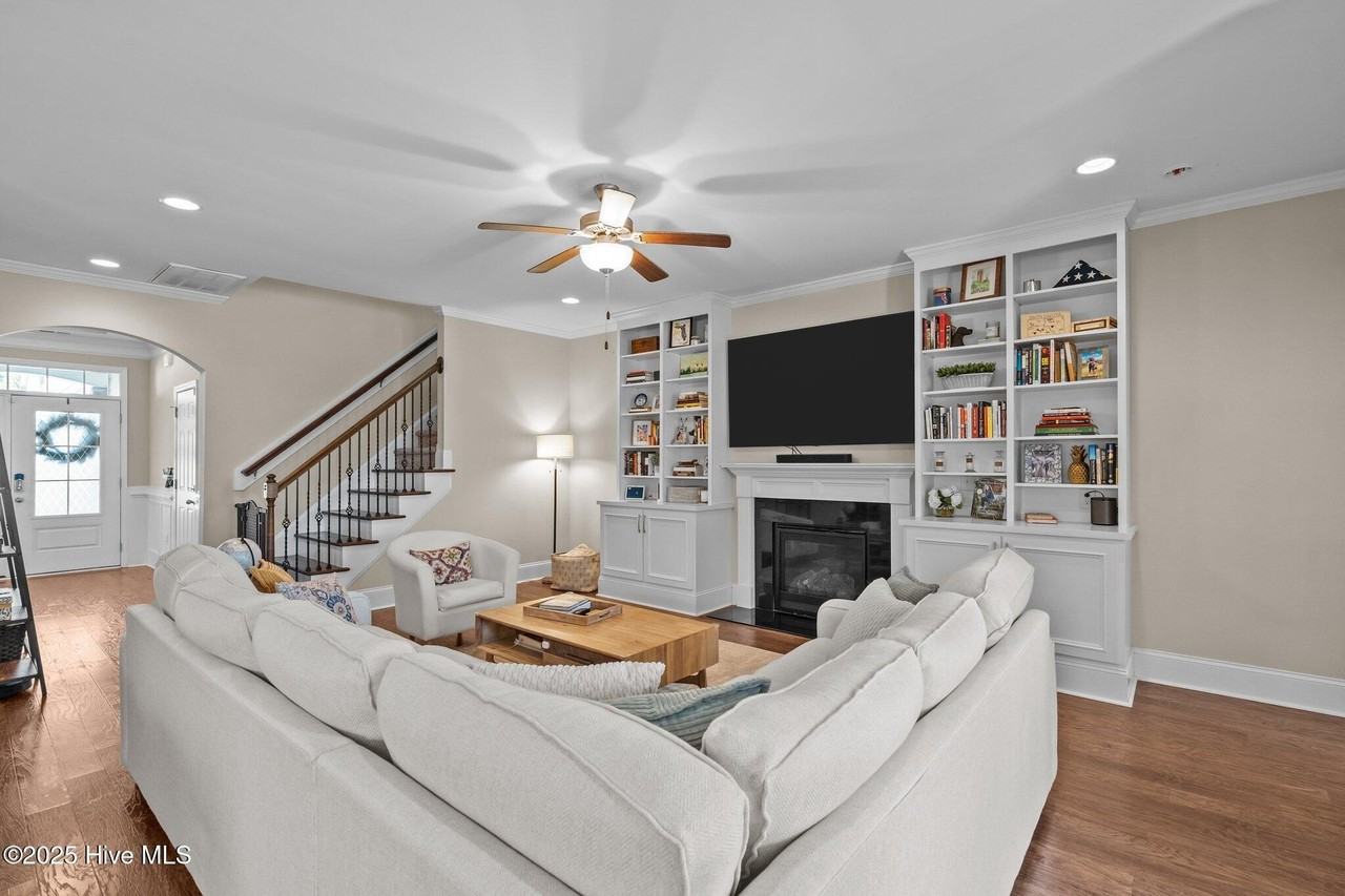 116 Old Club House Ln - Photo 7 of 36