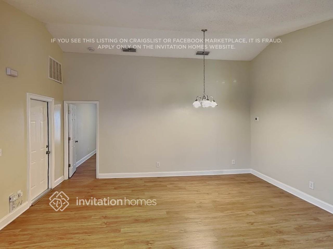 1439 Coldwater Court - Photo 4 of 18