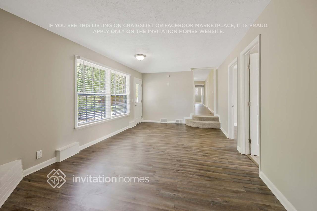 533 Augusta Drive - Photo 2 of 17