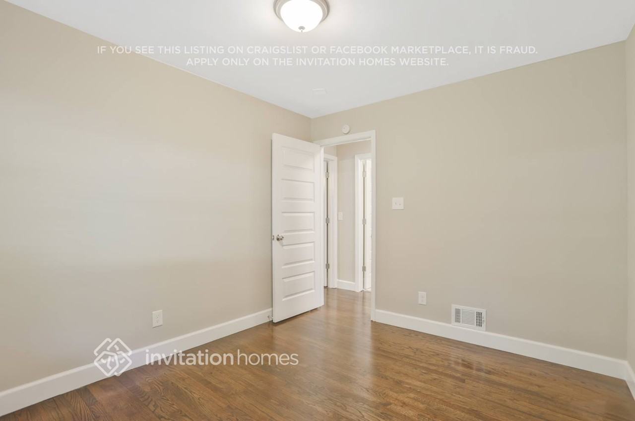 664 Indigo Ln Nw - Photo 6 of 15