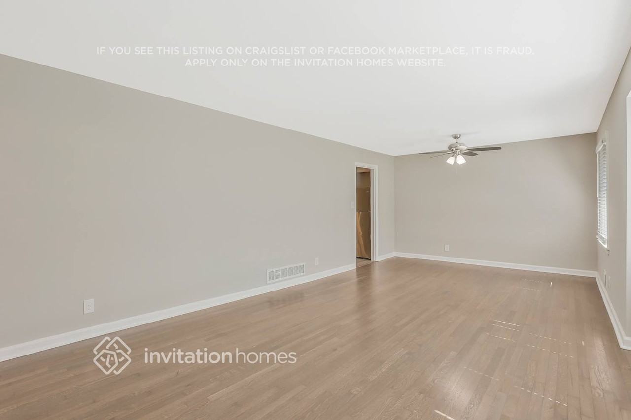 2635 Arrowood Dr - Photo 4 of 26