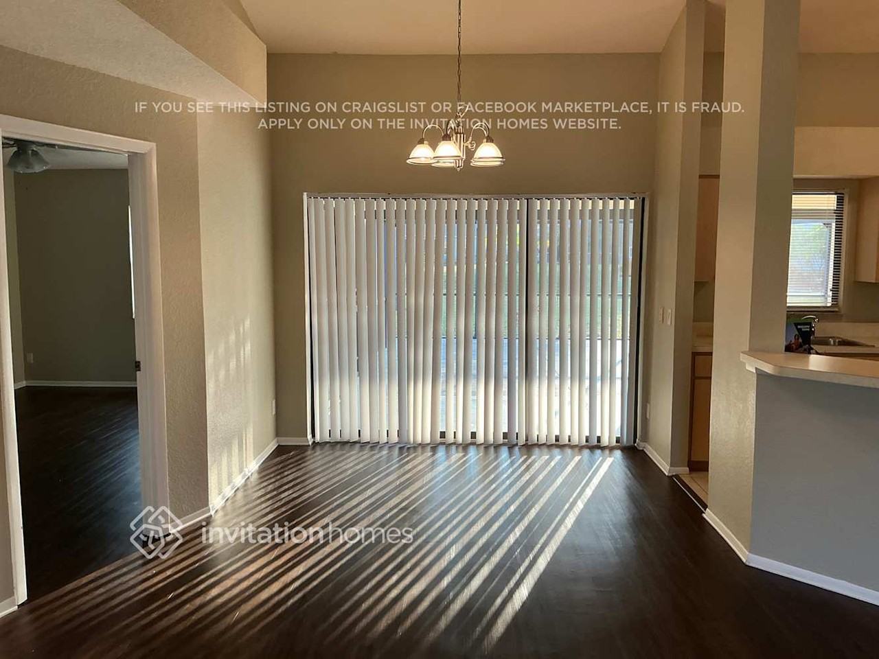 209 Uruguay Dr - Photo 4 of 17