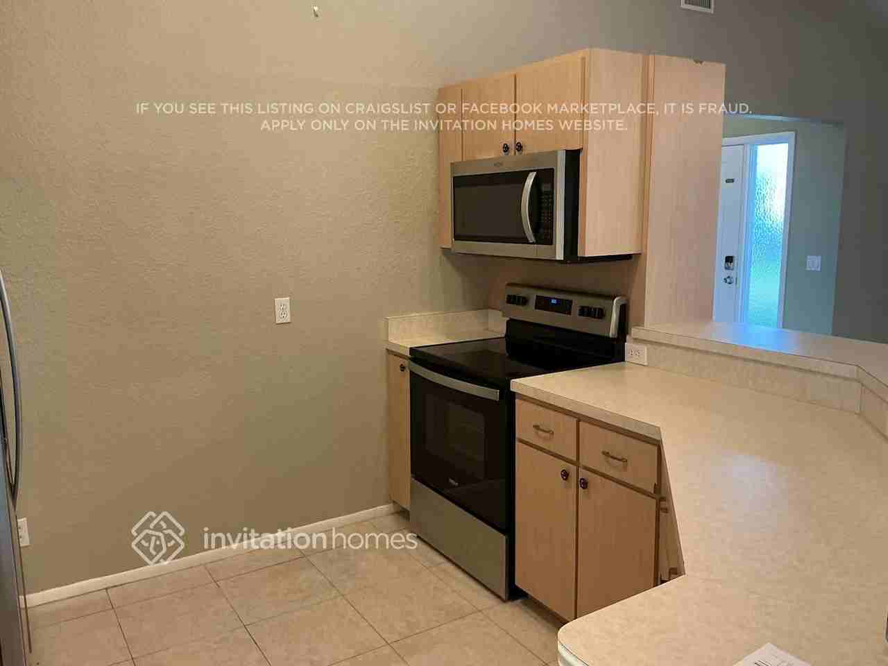 209 Uruguay Dr - Photo 6 of 17