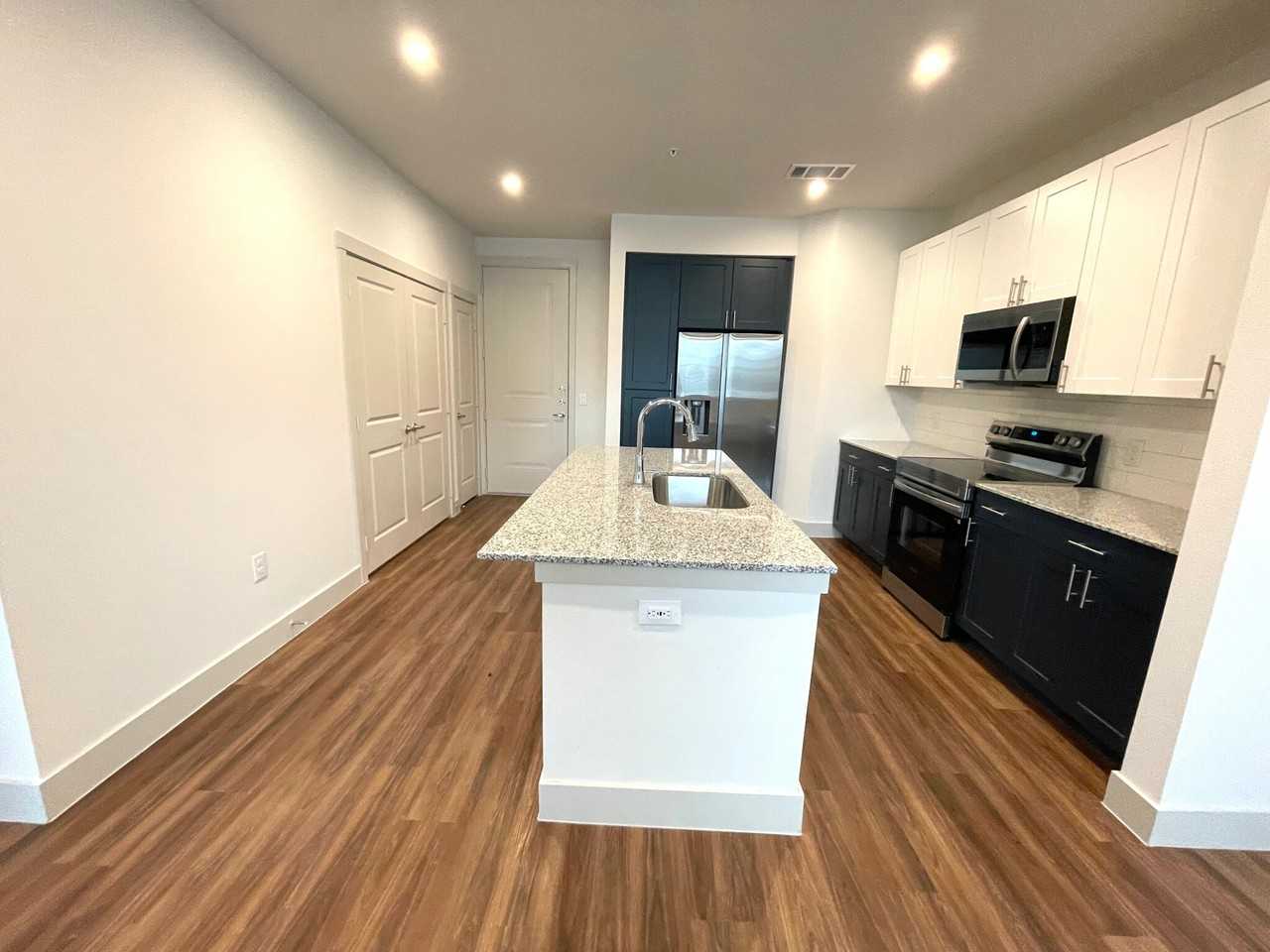 614 Foster Crossing Boulevard #01-103 - Photo 2 of 10