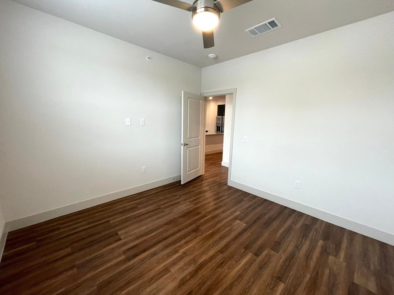 615 Foster Crossing Boulevard #02-151 - Photo 4 of 10