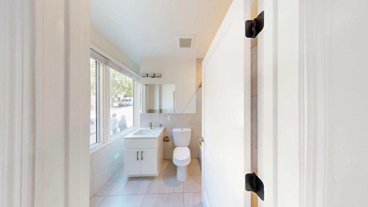 2677 Larkin Street - Photo 4 of 25