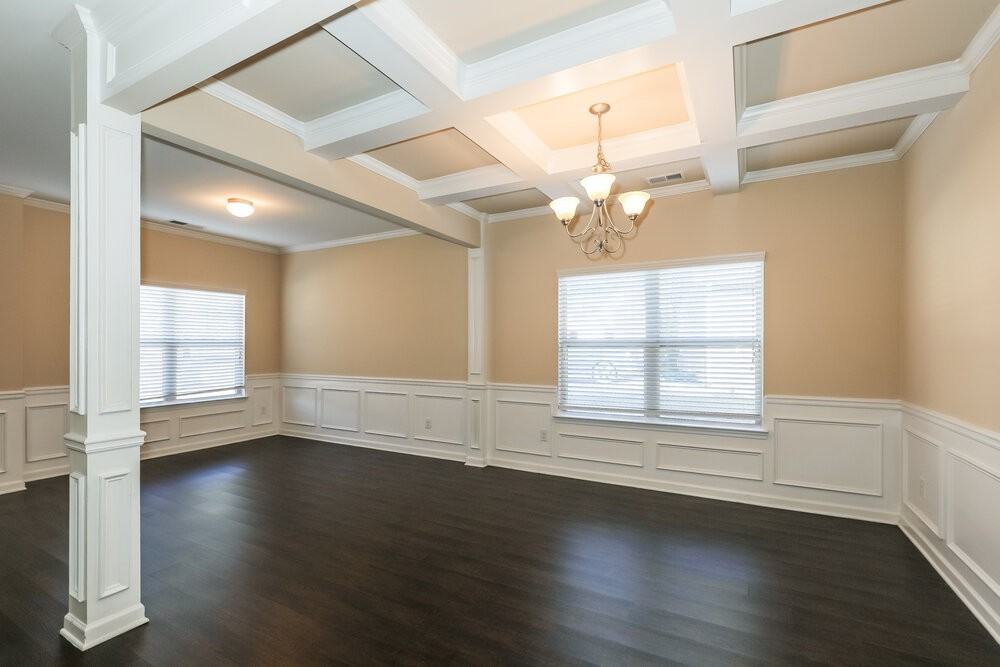705 Yukon Way - Photo 6 of 17