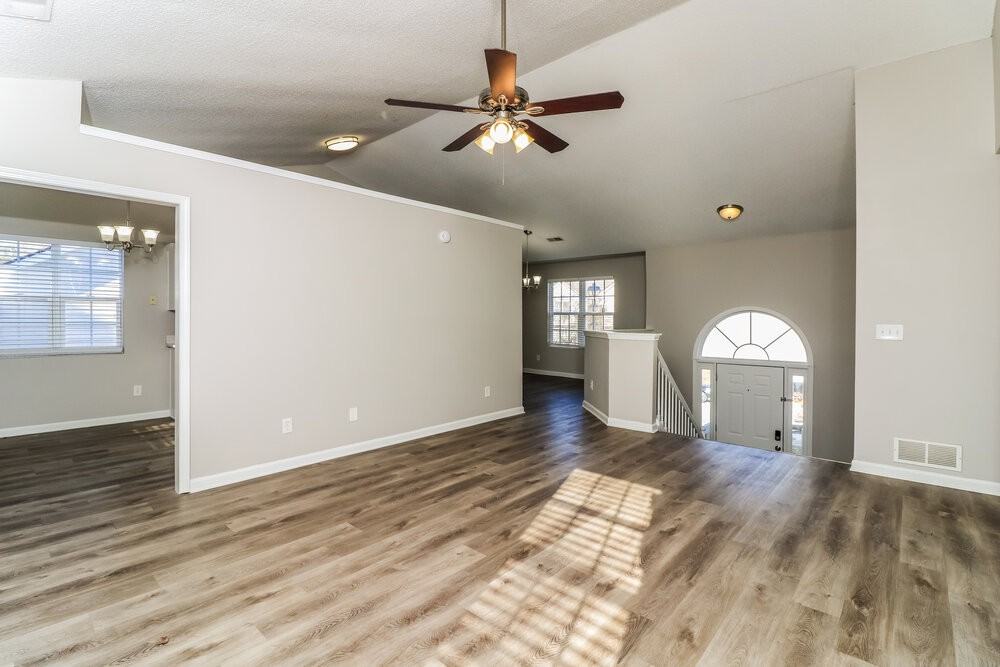 205 Ashland Manor Dr - Photo 6 of 17