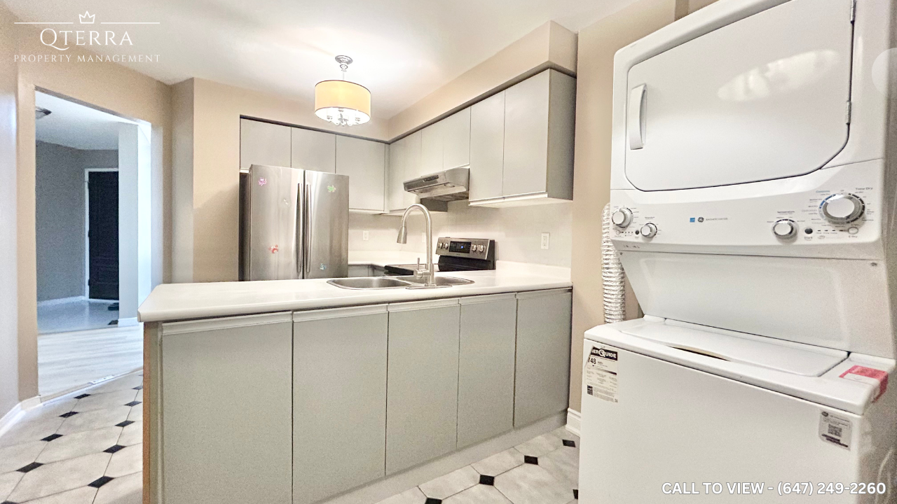 1-4377 Violet Rd, Mississauga, Ontario L5V 1J8 - Photo 2 of 13