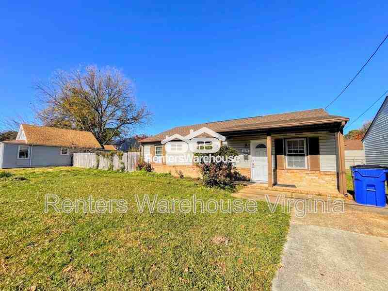 1074 Bland St - Photo 2 of 23