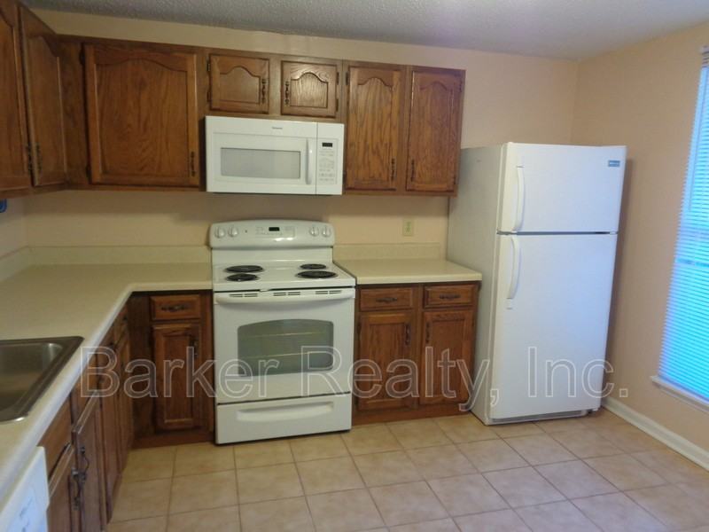 1705 Murad Ct - Photo 2 of 5