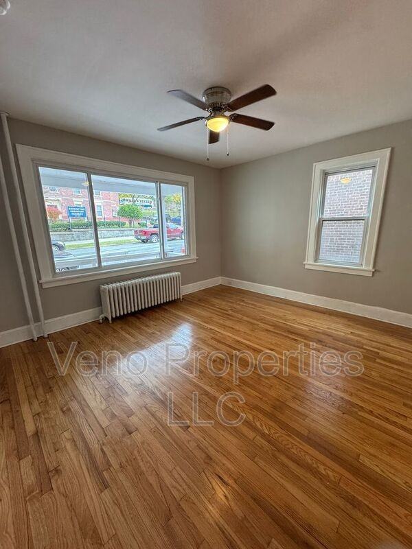 179 9th Street #1 - Photo 5 of 14