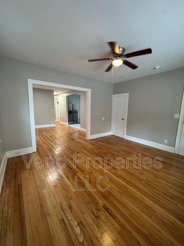 179 9th Street #1 - Photo 7 of 14