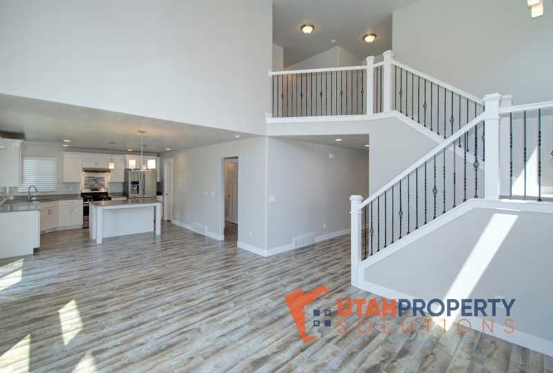 4963 W Sarasota Ln - Photo 5 of 31