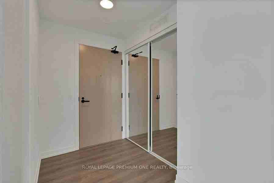 28 Interchange Way #4010 - Photo 2 of 14