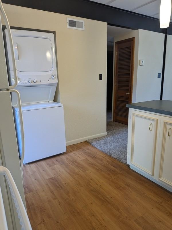 7 S University Ave - Photo 2 of 14