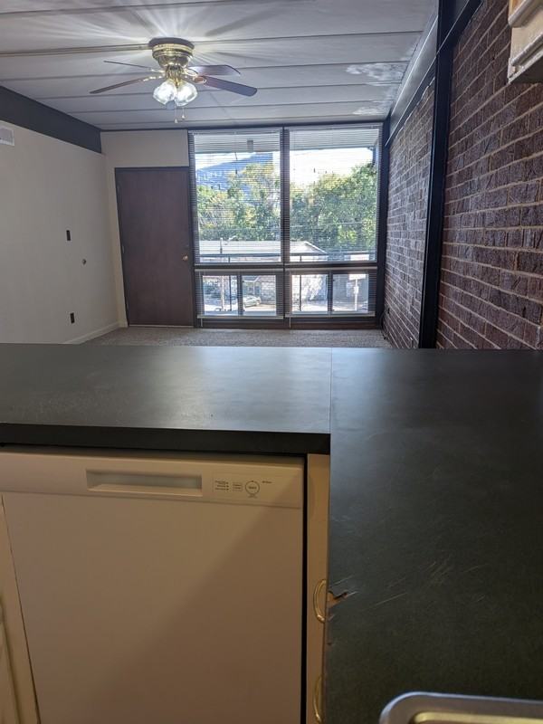 7 S University Ave - Photo 5 of 14