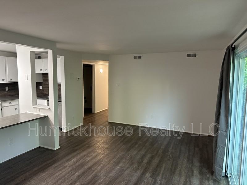 3164 3164 - Photo 4 of 20