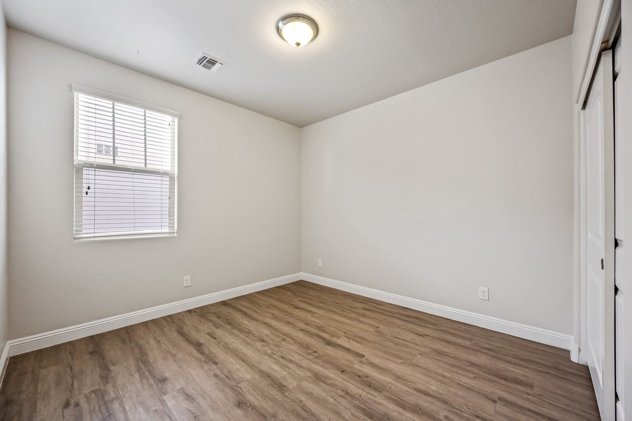 2679 North Riley Road - Photo 7 of 27