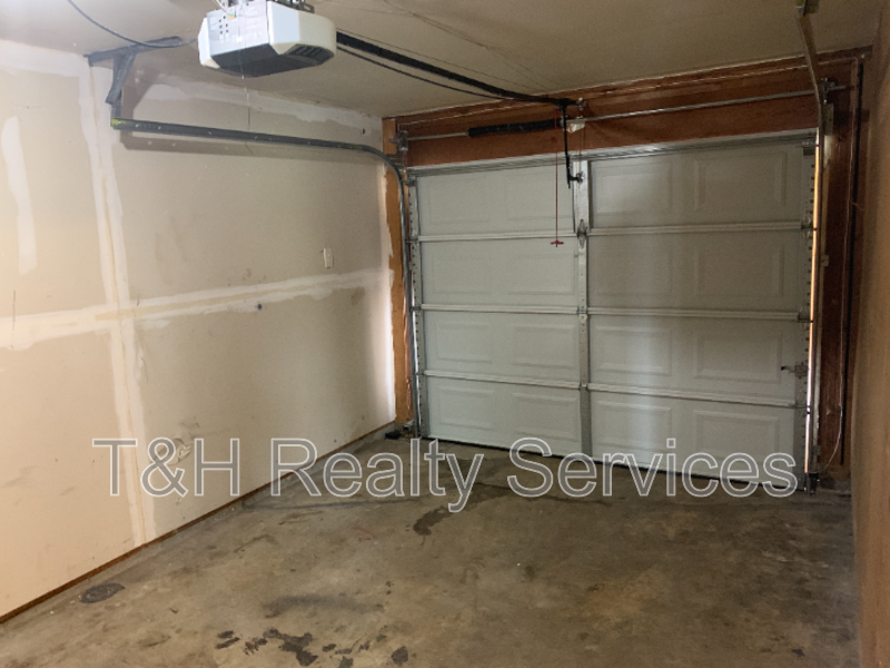 5719 W 41st Pl - Photo 4 of 20