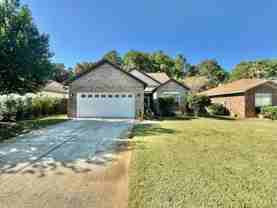 302 Calle Escada - Photo 1 of 1