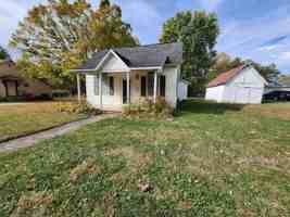 featured image of 706 North Erie Street