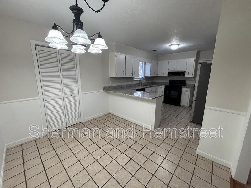 4391 Ridge Valley Dr - Photo 6 of 13