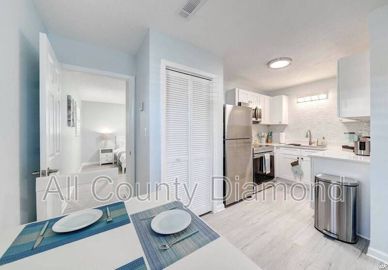 7308 Sunset Ave #B - Photo 6 of 27