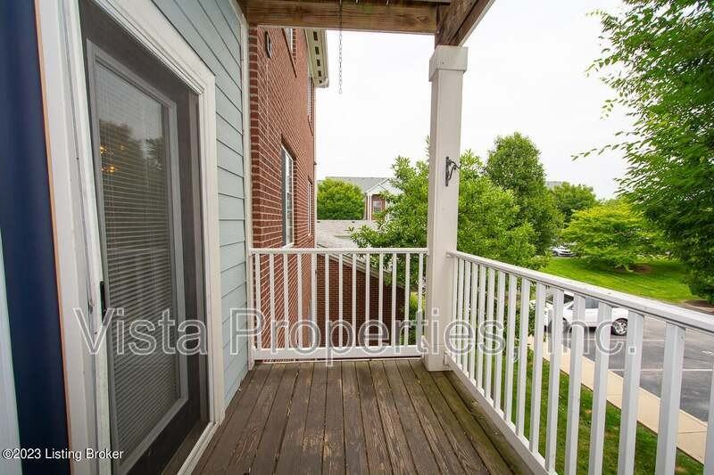 2704 Bradford Commons Dr #201 - Photo 7 of 36