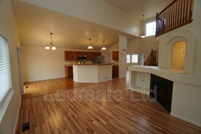 10027 Idalia St - Photo 5 of 29