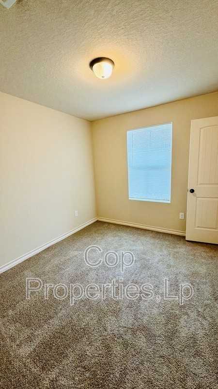 7108 Micayla Cove #104 - Photo 4 of 7