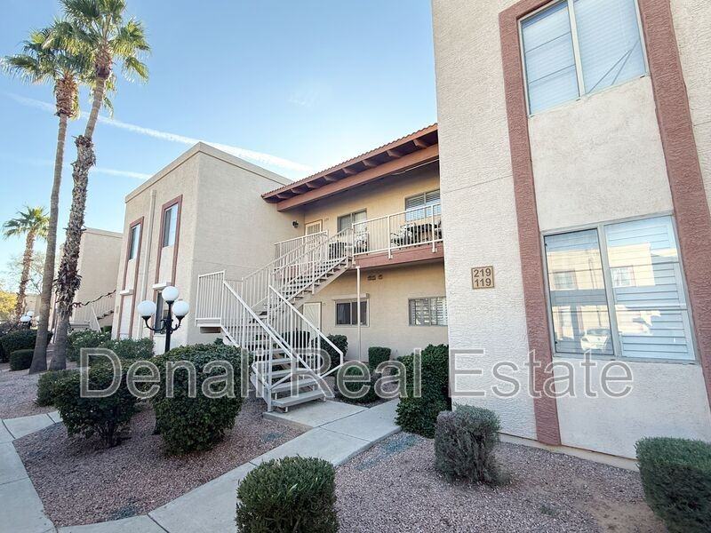 205 North 74th Street #219 - Photo 3 of 24