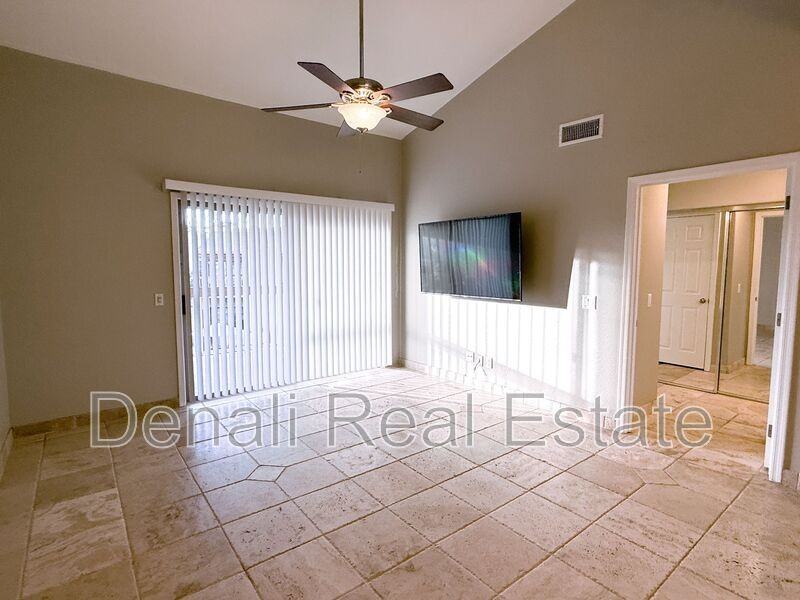 205 North 74th Street #219 - Photo 5 of 24