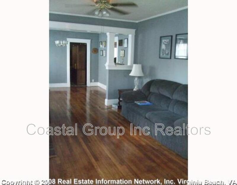 141 W Ocean Ave - Photo 5 of 18