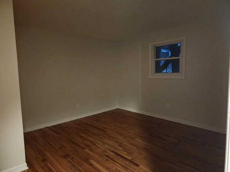 11 Alexander Dr #10 - Photo 6 of 7