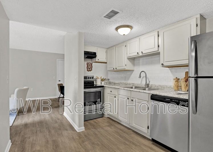 10825 Key Haven Blvd #707 - Photo 7 of 25