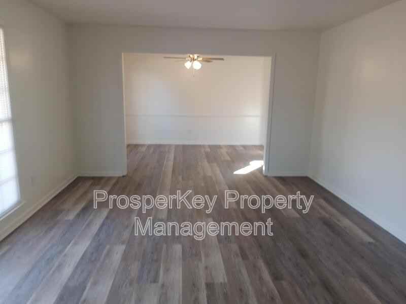 137 Sycamore Ct - Photo 6 of 19