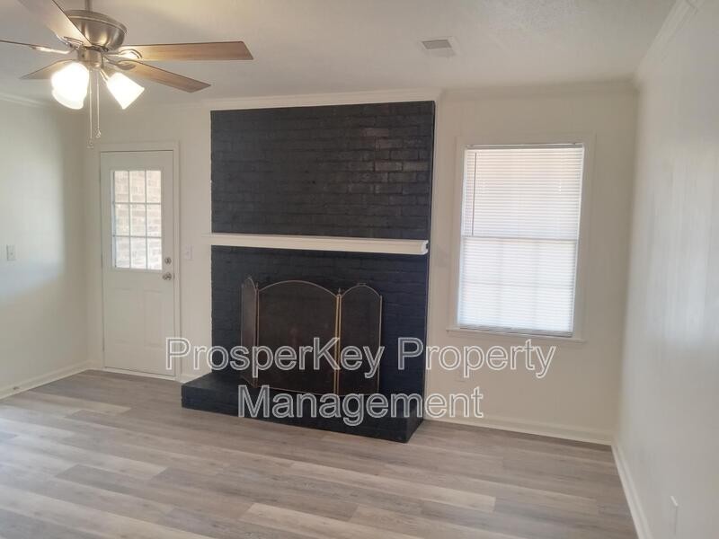 137 Sycamore Ct - Photo 7 of 19