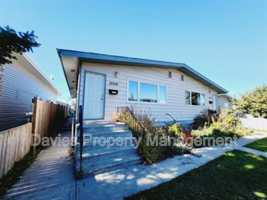 featured image of 10316 156 St Nw #BS