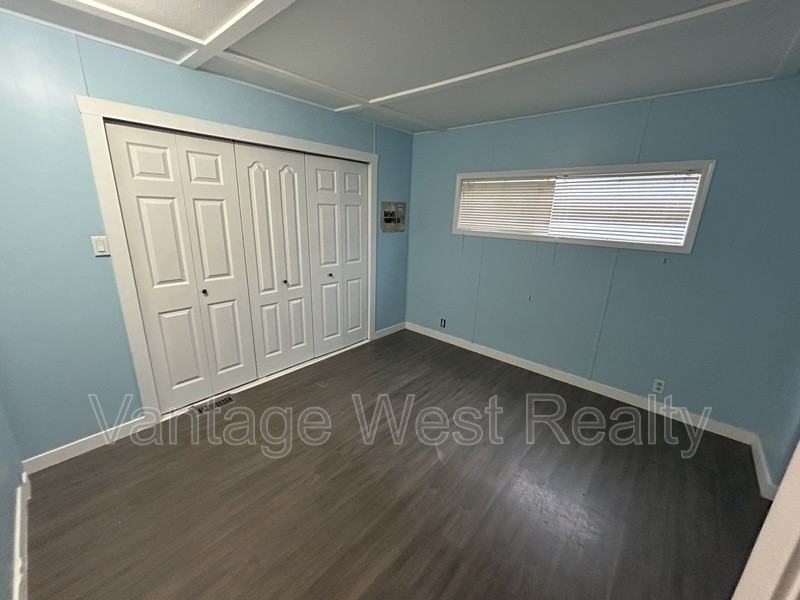 2417 Apollo Road - Photo 4 of 10