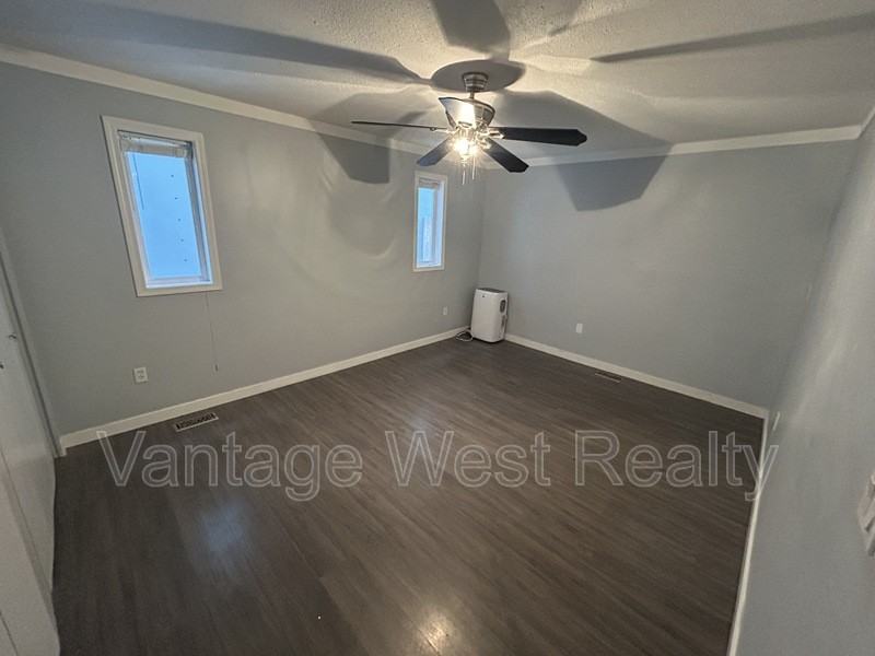 2417 Apollo Road - Photo 5 of 10