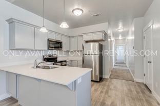 627 N Sun Peak Dr - Photo 1 of 1