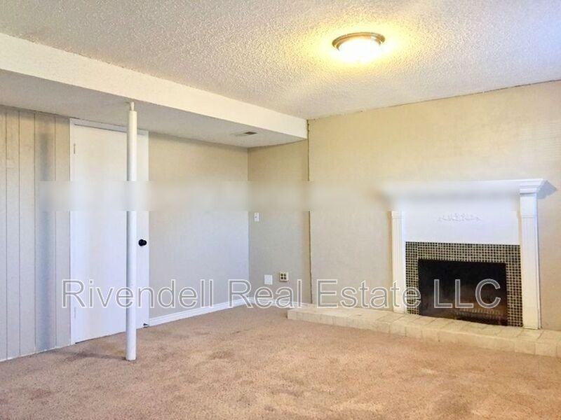 2295 South Norfolk Street - Photo 3 of 8