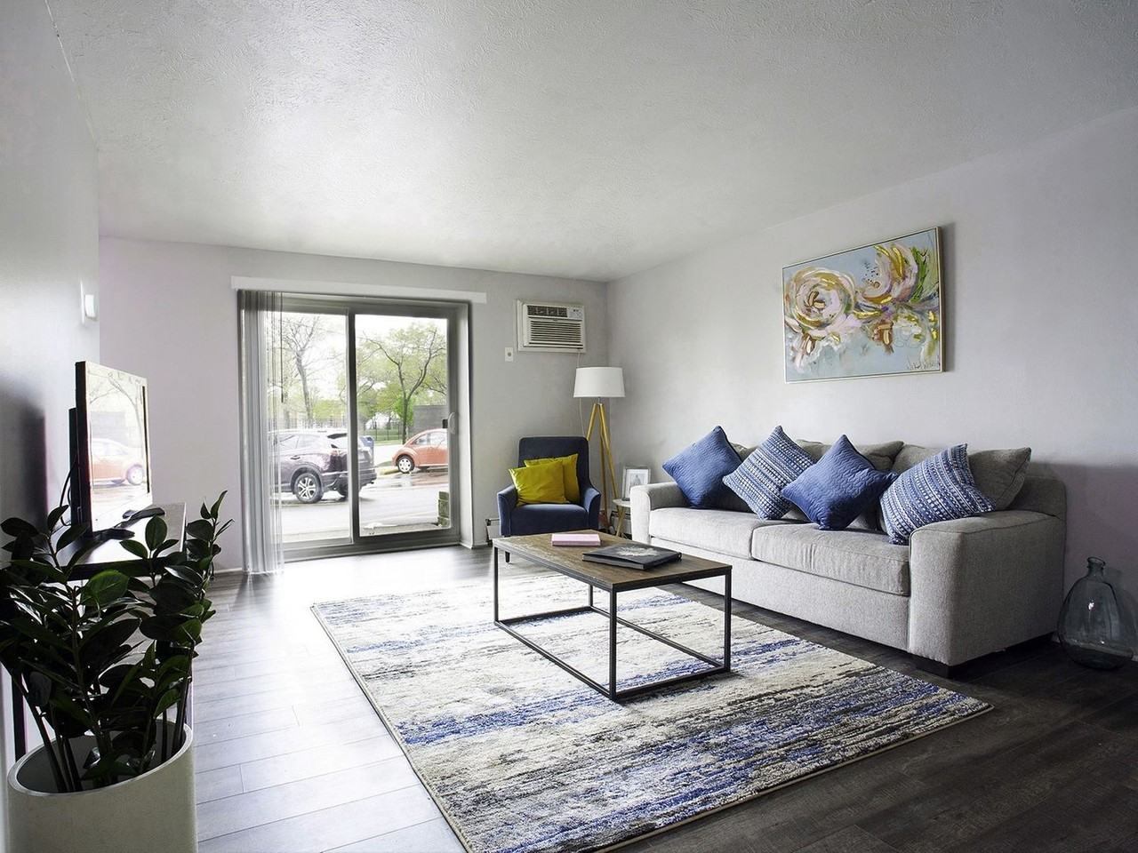 Smartland Breakwater Tower - Photo 3 of 28