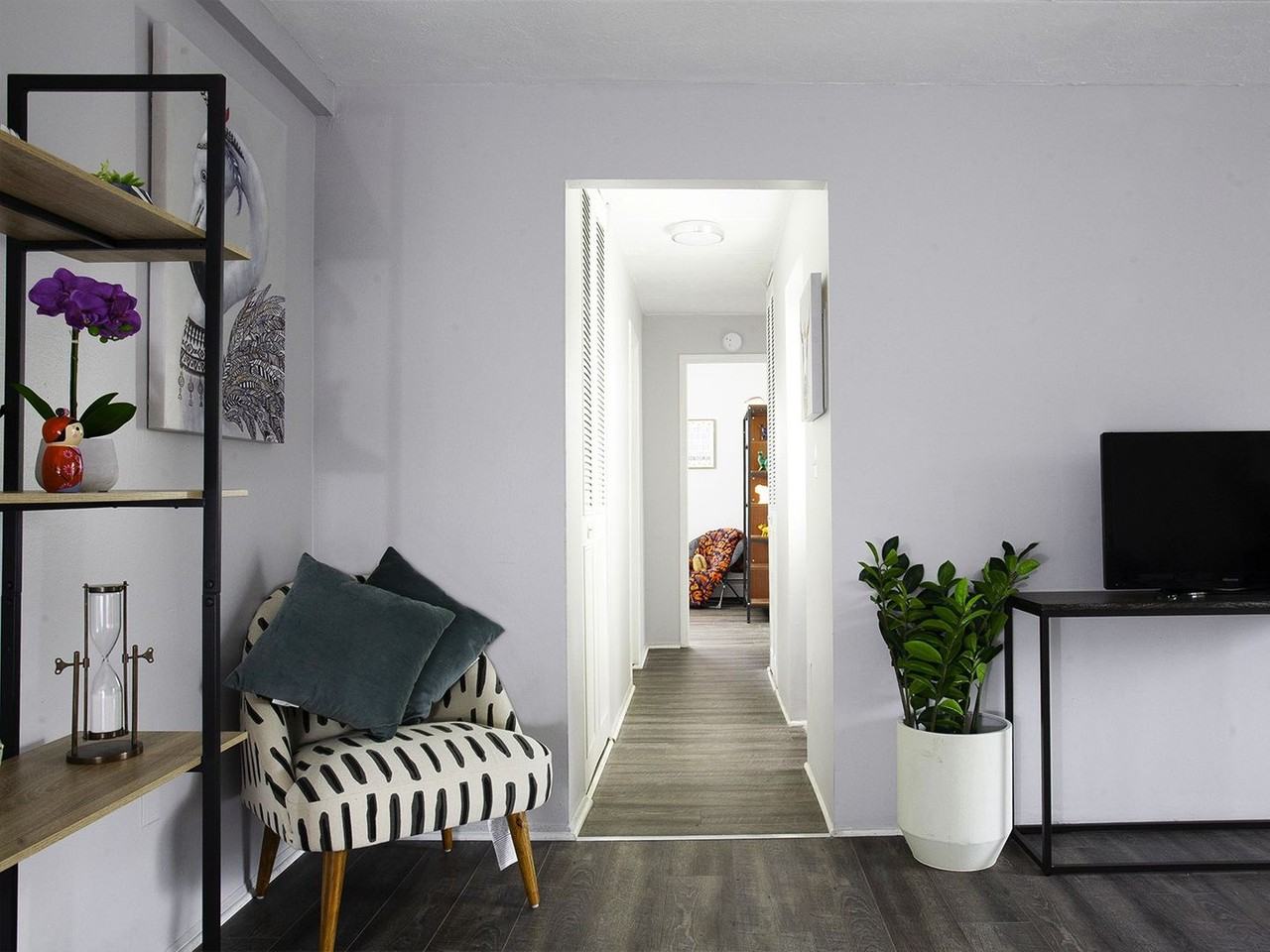 Smartland Breakwater Tower - Photo 5 of 28