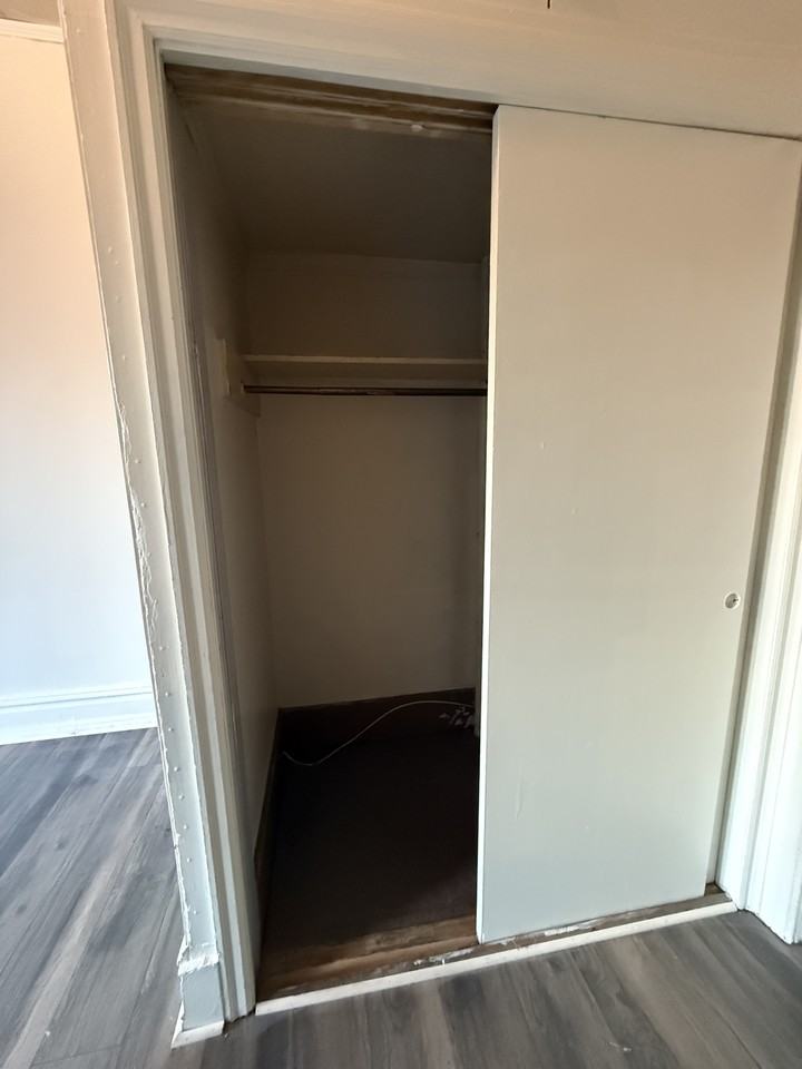 347 South George Street - Photo 3 of 6