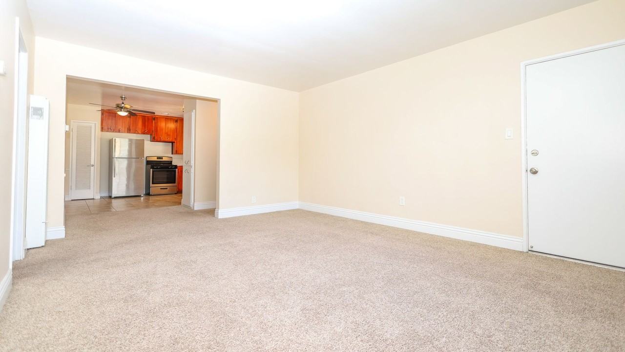 Courtyard Apartments - Photo 2 of 26