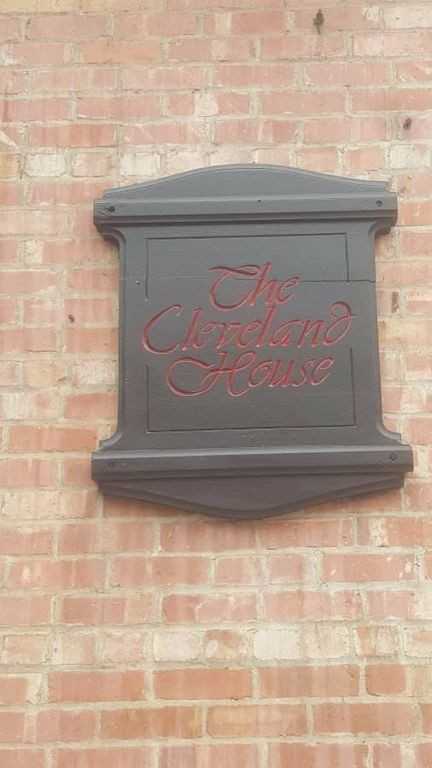 Cleveland House - Photo 4 of 19