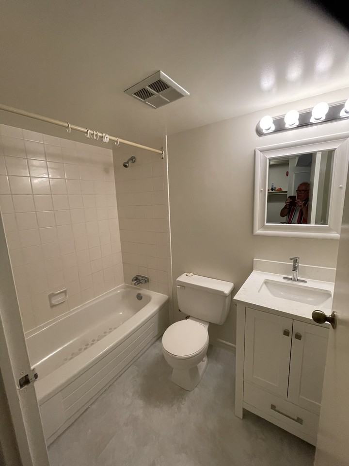 82 Ontario Street #207 - Photo 3 of 7